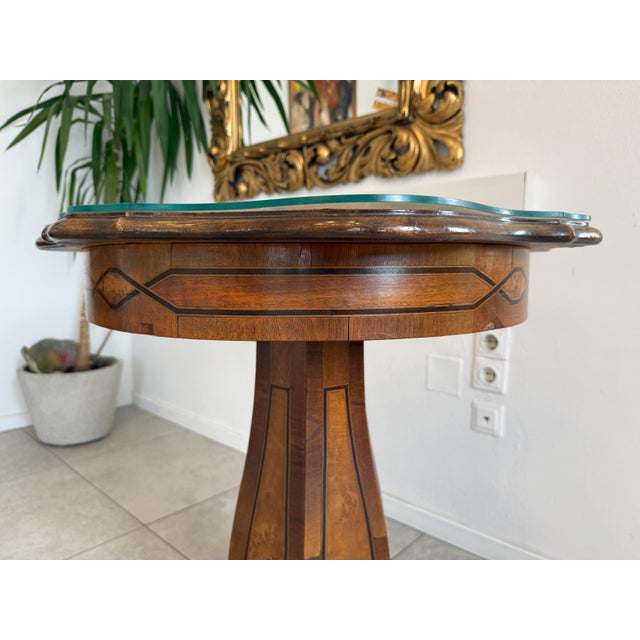 Biedermeier Table in Marquetry For Sale - Image 4 of 14