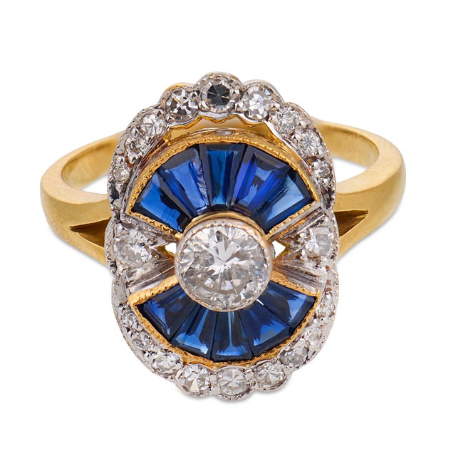 Contemporary Vintage Diamond Sapphire 18k Yellow Gold Ring, Size 7.5 For Sale - Image 3 of 6