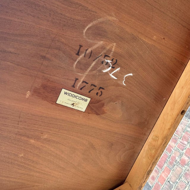 Wood t.h. Robsjohn Gibbings for Widdicomb Side Table For Sale - Image 7 of 12