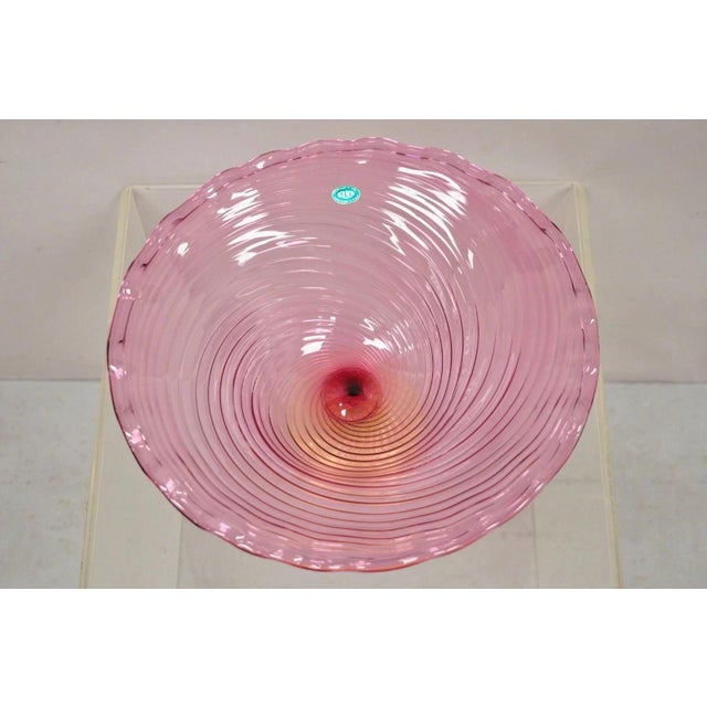 Mid-Century Modern Early 20th Century MCM Fratelli Toso Balboa Italian Blown Glass Pink Swirl Gold Flecks Fruit Bowl For Sale - Image 3 of 9