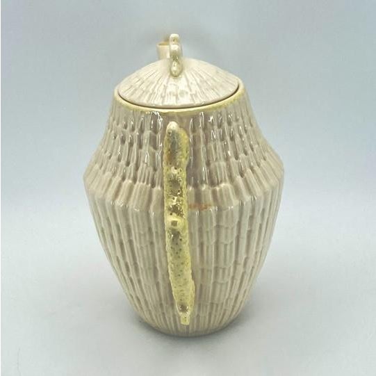 Vintage Coastal Belleek Ireland Limpet Yellow Coffee Pot With Lid 5th Mark: 1955-1965 For Sale - Image 10 of 18