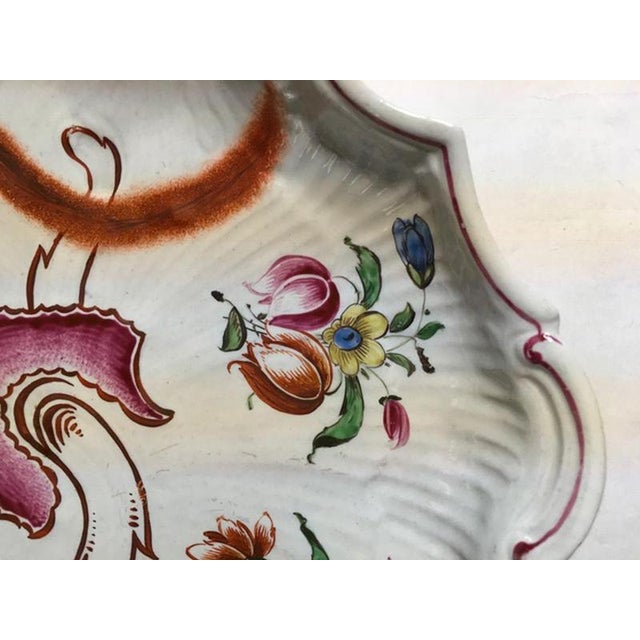 Ceramic Porcelain Bowls with Pink Tulip Decor by Richard Ginori, Italy, 1750s, Set of 2 For Sale - Image 7 of 18