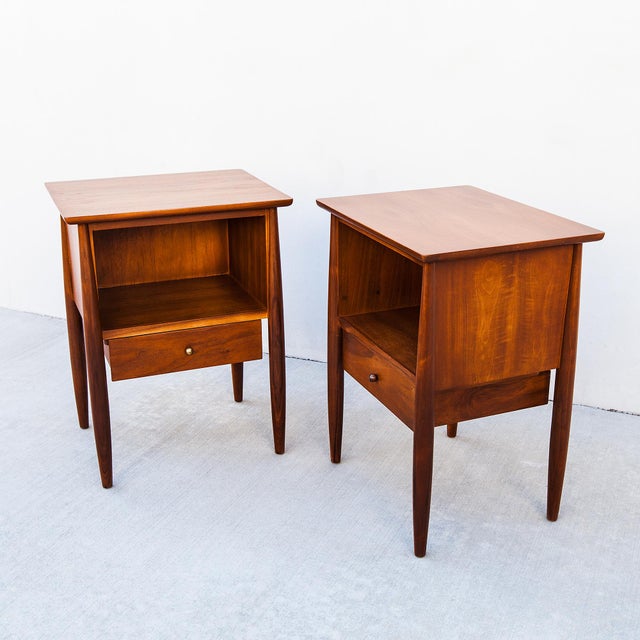 Mount Airy Furniture Company Restored 1950s Mount Airy Walnut & Brass Sculptural Mid Century Nightstands, Attributed, Pair For Sale - Image 4 of 12