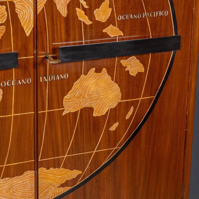 Italian Stylised Map of the World Cabinet, 1950s For Sale - Image 10 of 18