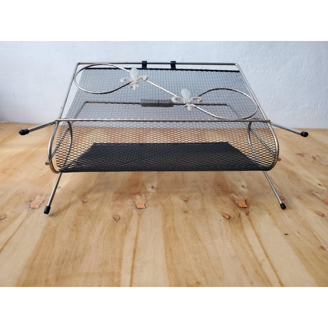 1960s Mid Century Steel Mesh Magazine Rack with Fleur De Lis Motif For Sale - Image 9 of 11