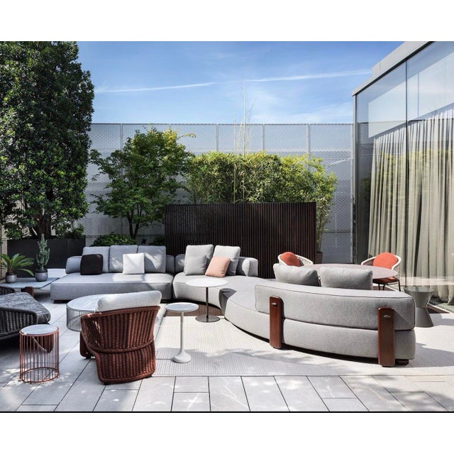 Modern Minotti Florida Outdoor Curved Corner Sofa Element For Sale - Image 3 of 11