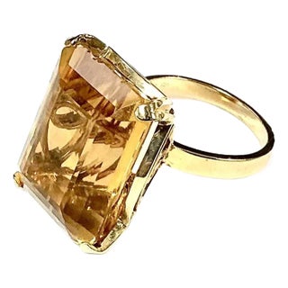 14k Yellow Gold Ring 15 Carat Emerald Cut Citrine For Sale