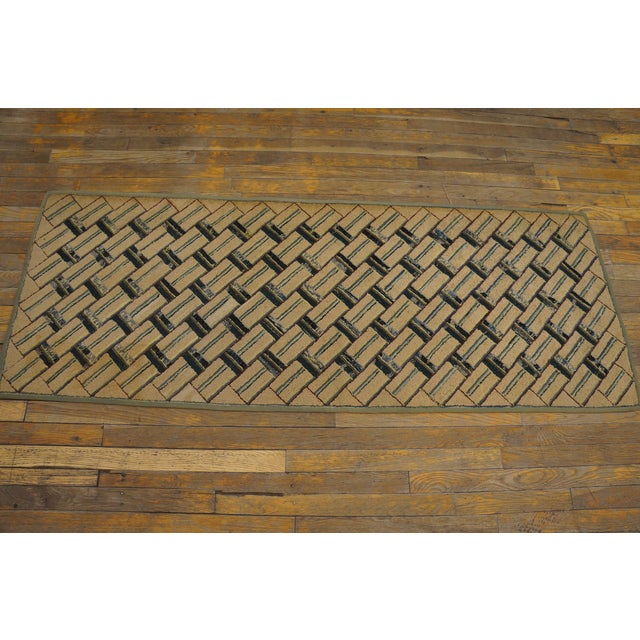 1930s Taupe Geometric Antique American Hooked Rug 2'3" X 6' Handknotted Wool Carpet For Sale In New York - Image 6 of 14