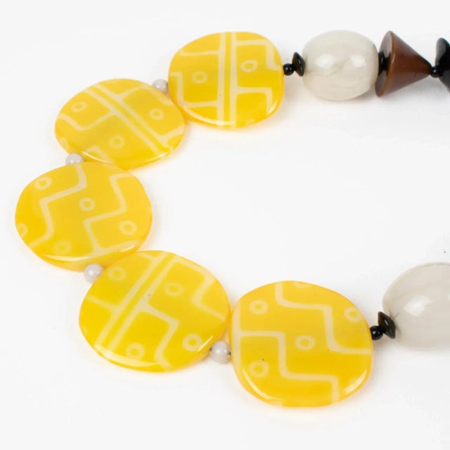 Yellow Angela Caputi Extra-Long Necklace Faux-Wood and Textured Yellow Resin Beads For Sale - Image 8 of 12