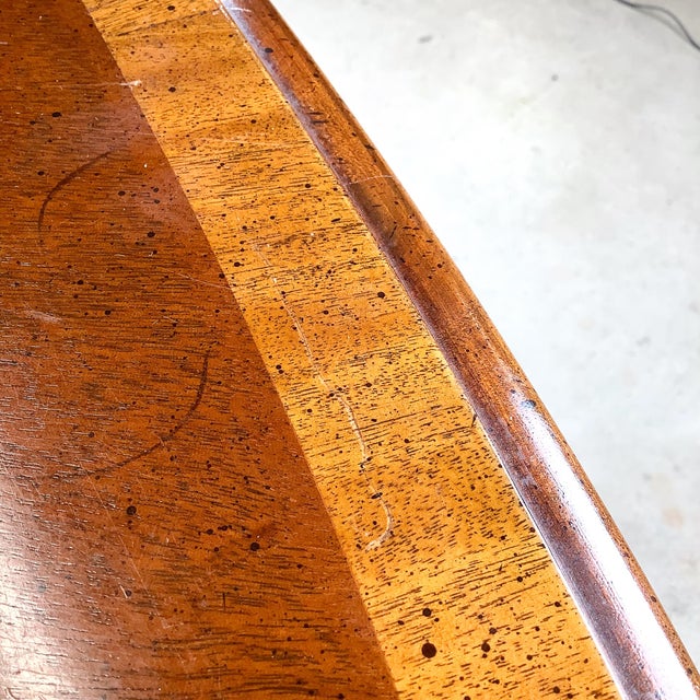 Queen Anne Mahogany Oval Extension Dining Table, Hickory Chair Company “James River Collection” For Sale - Image 15 of 18