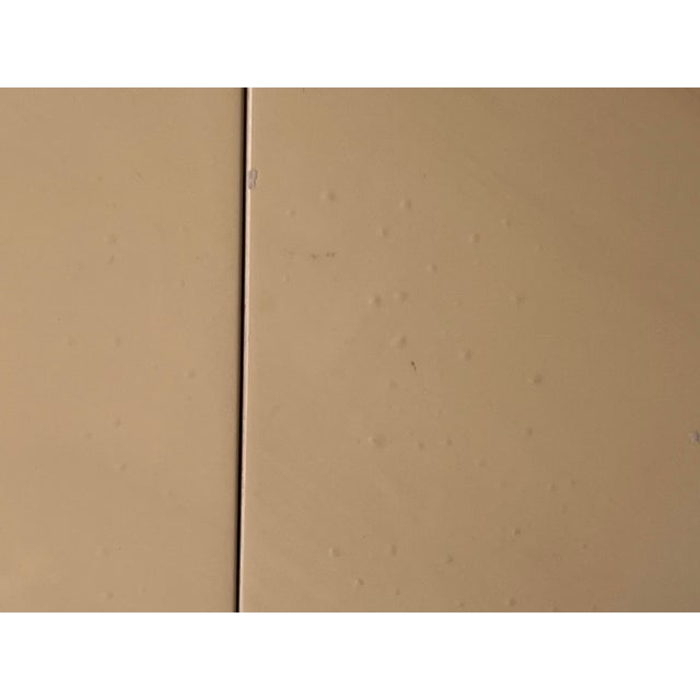 Vintage Springer Style Postmodern Cream Lacquer Dining Table With Two 18" Leaves For Sale - Image 12 of 13