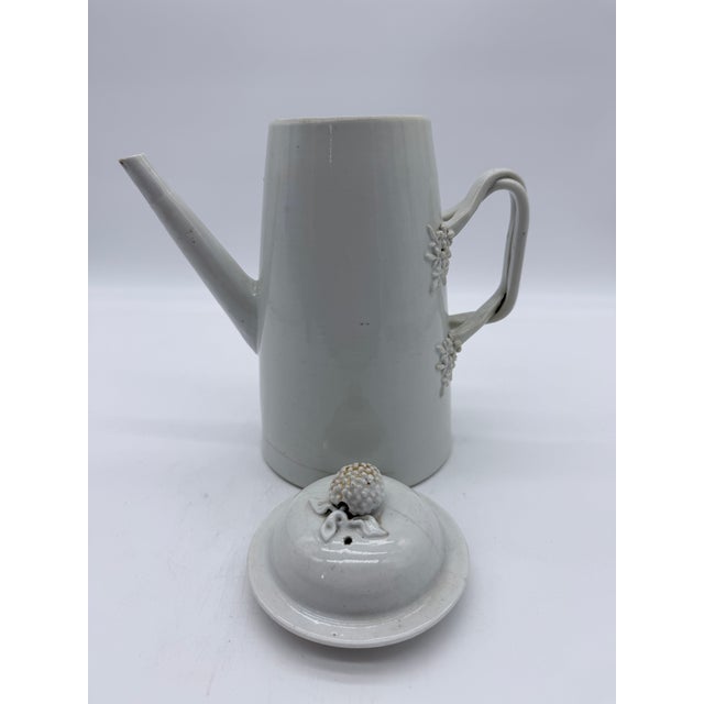 Antique Chinese Export White Porcelain Teapot With Lid, Circa 1800 For Sale - Image 17 of 17