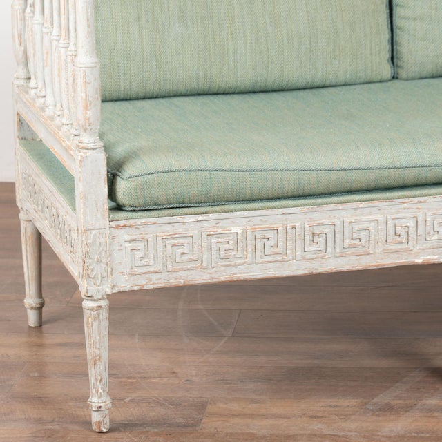 Wood 19th Century Swedish Gustavian Gray Painted Bench Settee For Sale - Image 7 of 13