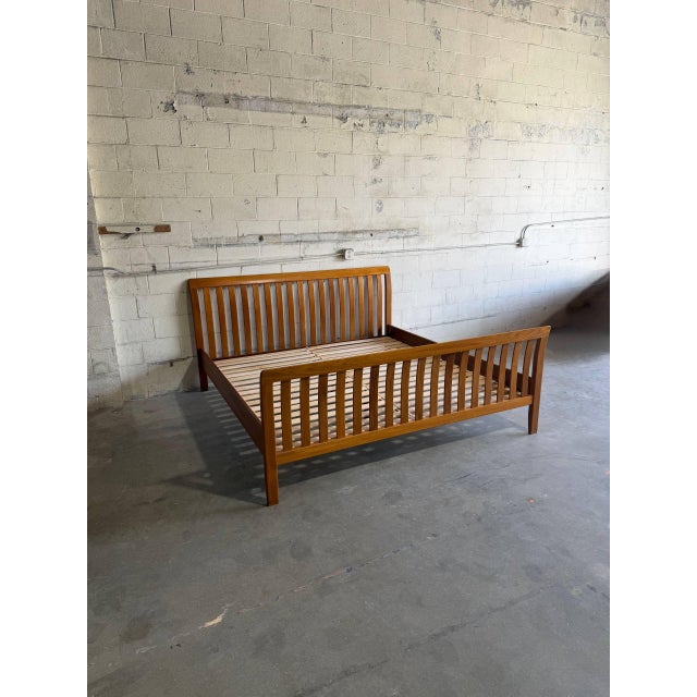 1960s Teak King Bed Frame Slatted Headboard 1960s For Sale - Image 5 of 10
