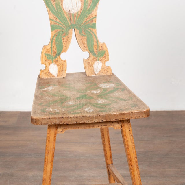 Early 20th Century Early 20th Century Swedish Folk Art Side Table and Pair of Chairs With Tulip Motif For Sale - Image 5 of 13
