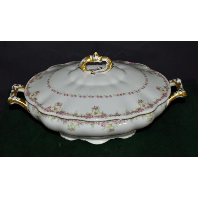 French Antique Wm Guerin Limoges Covered Soup Tureen Serving Dish Pink Roses Gold Trim For Sale - Image 3 of 18