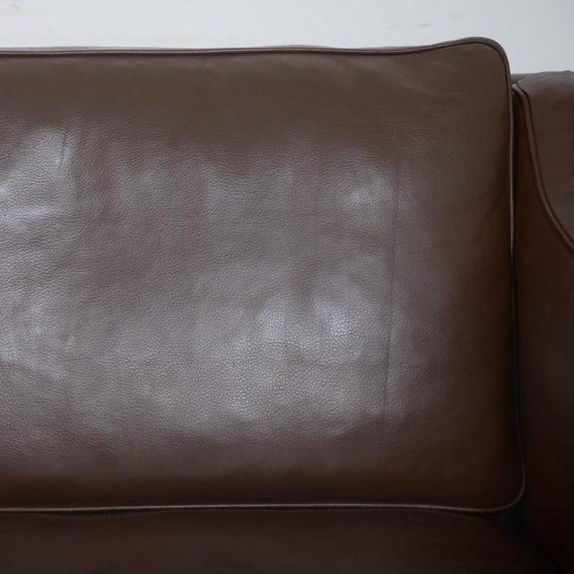 2000 - 2009 2212 2-Seater Sofa in Brown Leather by Børge Mogensen, 2002 For Sale - Image 5 of 18