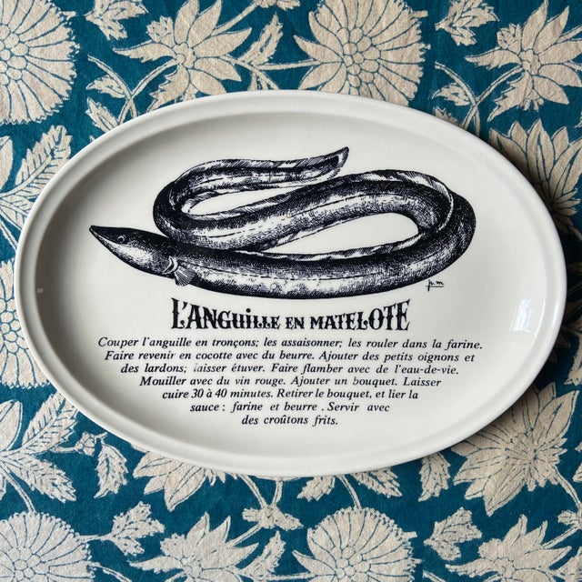 1970s Large Fish Plates from Gien, 1970s, Set of 5 For Sale - Image 5 of 12