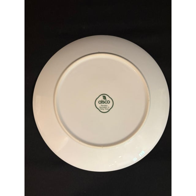 Colorful Imari Style Porcelain Plate With Floral Motif For Sale In Atlanta - Image 6 of 7