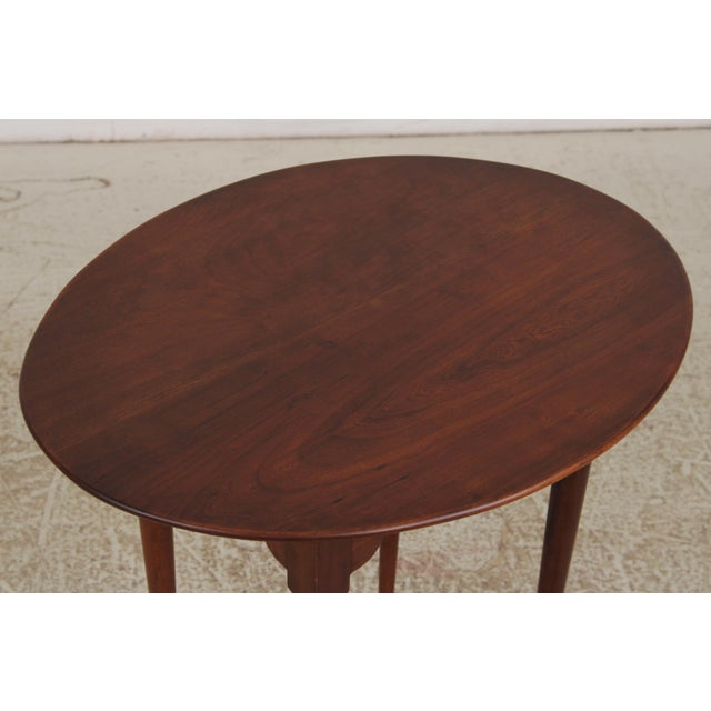 1980s Eldred Wheeler Oval Cherry Occasional Walnut Accent Table For Sale - Image 5 of 14