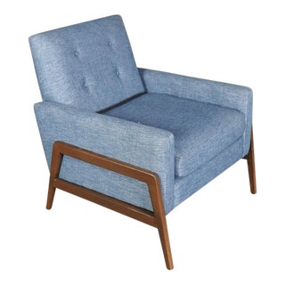 Mid-Century Modern Walnut Lounge / Club Chair For Sale