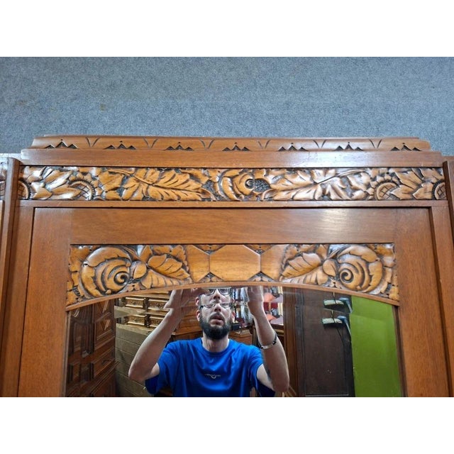 Art Deco Style Three-Door Mirrored Wardrobe in Fruitwood Veneer, 1930s For Sale - Image 4 of 10
