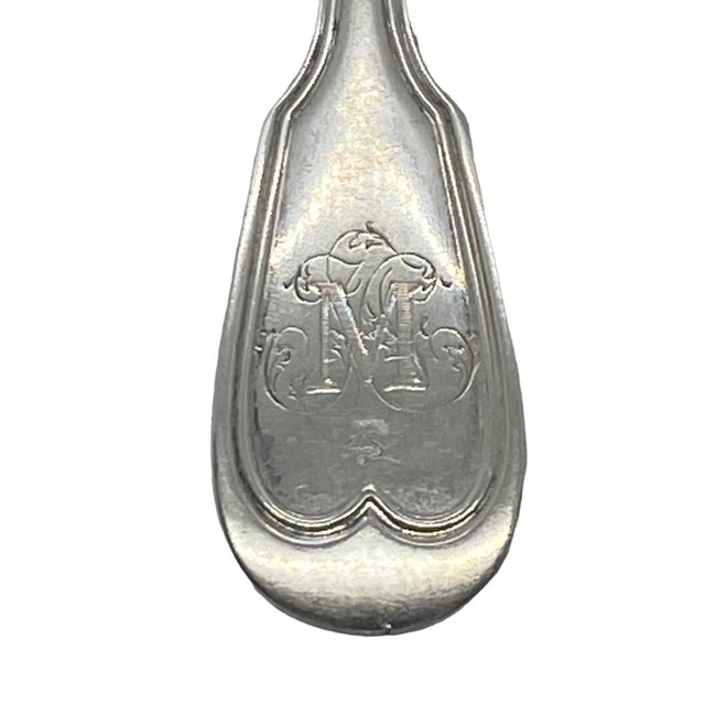 Christofle Antique French Christofle “Chinon” Glossy Silver Plate European Place Oval Soup Spoon With Monogram For Sale - Image 4 of 13