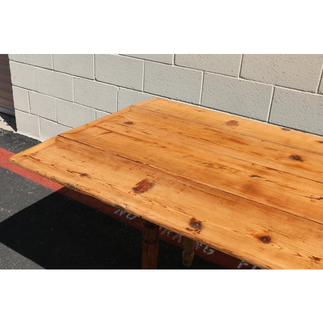 19th Century French Provincial Farmhouse Pine Drop-Leaf Dining Table For Sale - Image 15 of 18