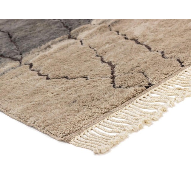 Early 21st Century Hand-Knotted Wool Premium Rug by Azele Studio For Sale - Image 5 of 11