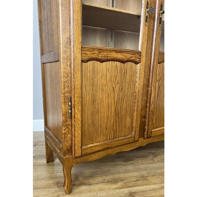 Vintage French Louis XIV Glazed Oak Display Cabinet For Sale - Image 5 of 11