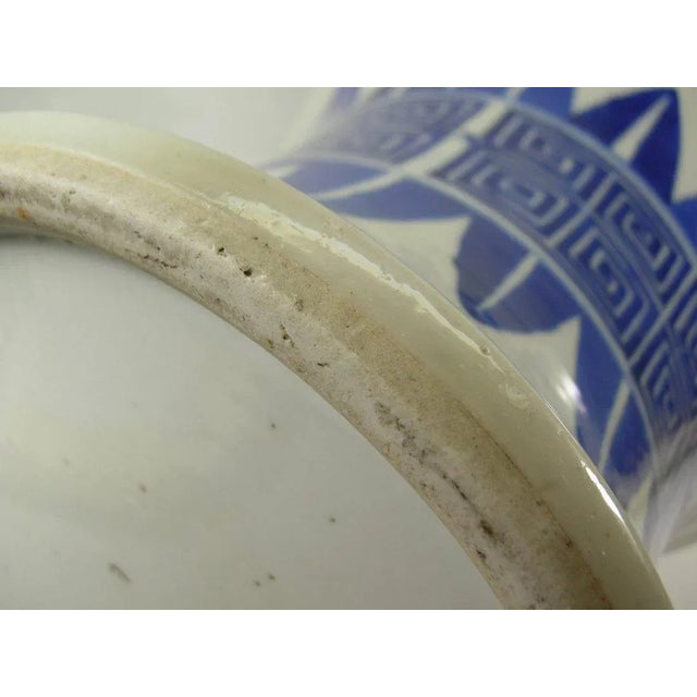 19th Century Antique Chinese Blue and White Brush Pot For Sale - Image 10 of 11