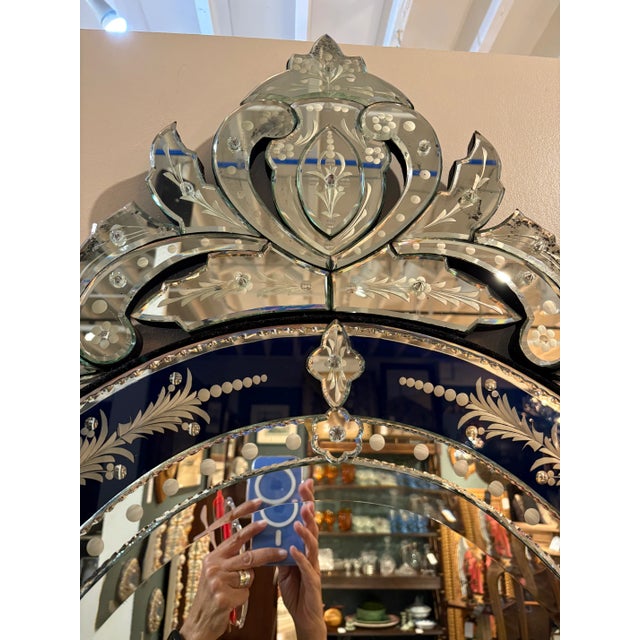 1980s Ornate Dark Blue and Etched Glass Oval Venetian Mirror For Sale - Image 5 of 10