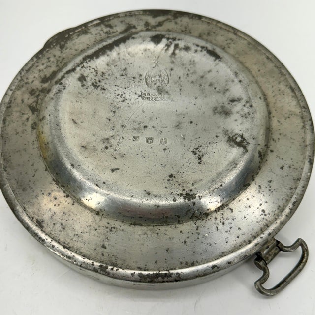 Metal Early 19th Century English Pewter Heating Dish or Hall Keys Plate R I For Sale - Image 7 of 10