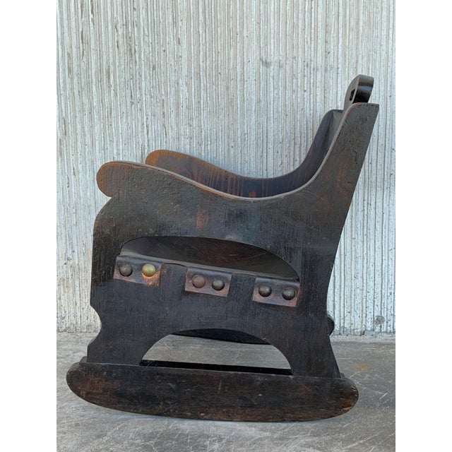 Baroque 20th Century Carved Walnut Spanish Rocking Chairs Featuring Ace of Clubs For Sale - Image 3 of 13