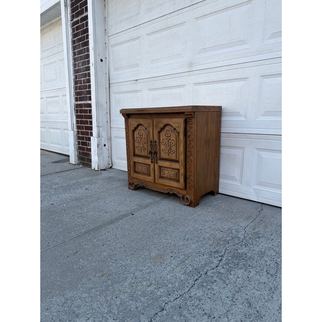 Vintage French Provincial Carved Oak Two-Door Accent Cabinet With Floral Motifs and Iron Hardware For Sale - Image 4 of 9