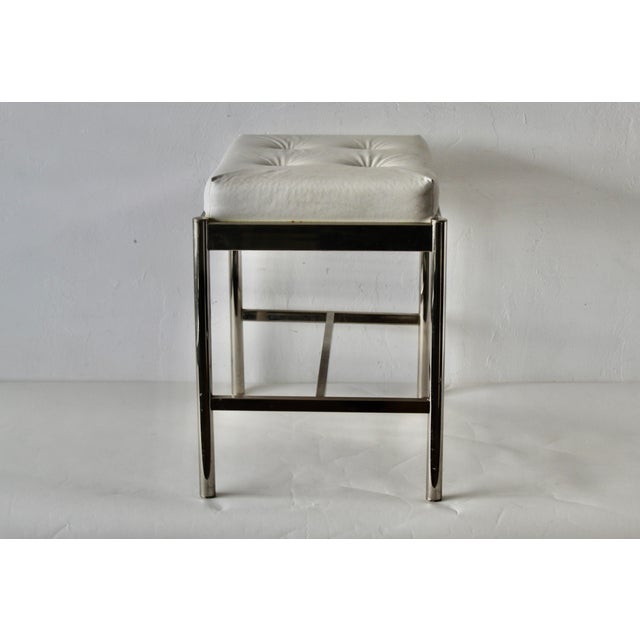 Metal 1970s George Koch & Sons Chrome Rectangular Padded Tufted Ivory Vinyl Seat Vanity Stool For Sale - Image 7 of 11