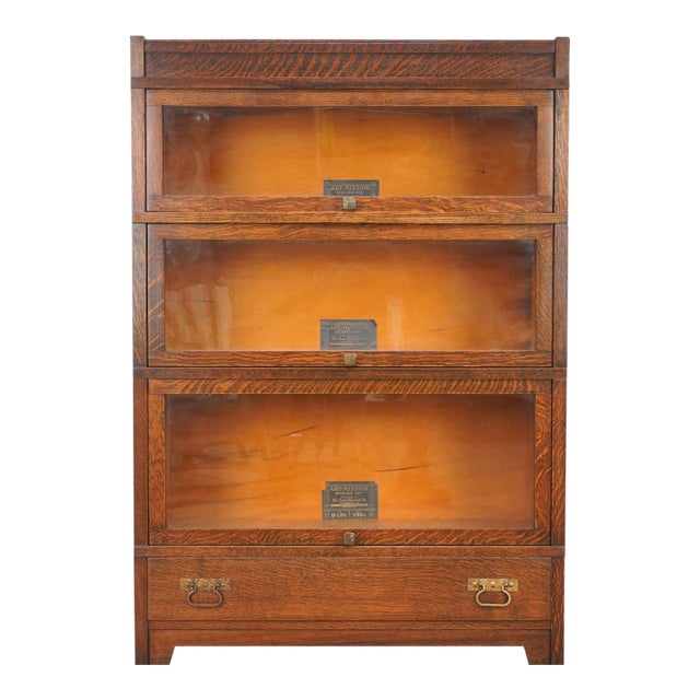 Mid 20th Century Globe Wernicke Art Mission Quarter Sawn Oak Barrister Bookcase For Sale