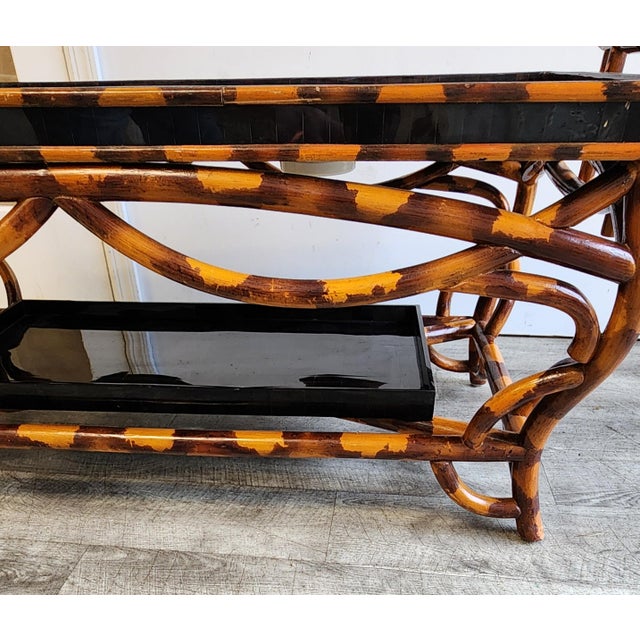 Vintage Chinoiserie Faux Bamboo & Tessellated Horn Tray Top Coffee Table For Sale - Image 9 of 17