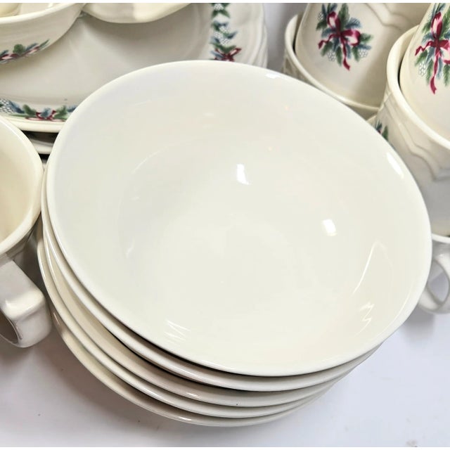 Christmas Wreath Stoneware - Set of 20 For Sale - Image 10 of 12