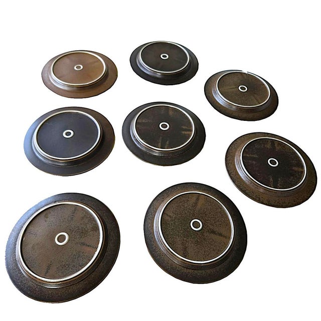 Arabia 1970s Arabia Finland "Ruska" Stoneware Dinner Plates by Ulla Procope, Set of 8 For Sale - Image 4 of 11