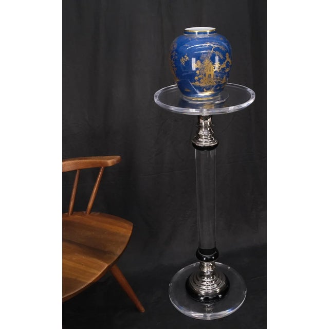 Haziza Clear Lucite Round Pedestal.