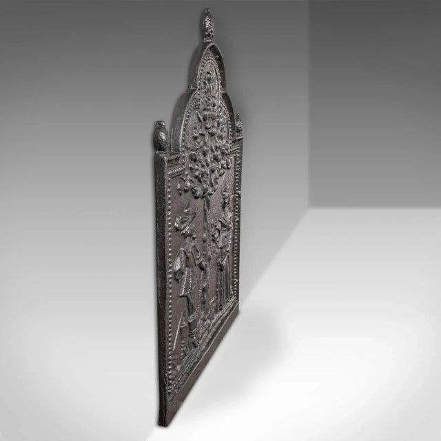 Victorian 1900s Antique Victorian English Decorative Fire Back For Sale - Image 3 of 9