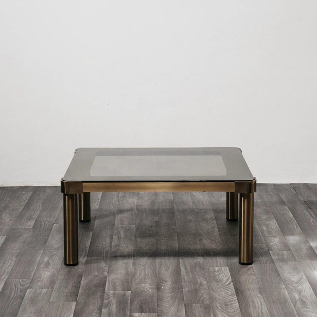 1970s Hollywood Regency Geometric Coffee Table in Brown and Gilt Lacquered Metal, 1970s For Sale - Image 5 of 9