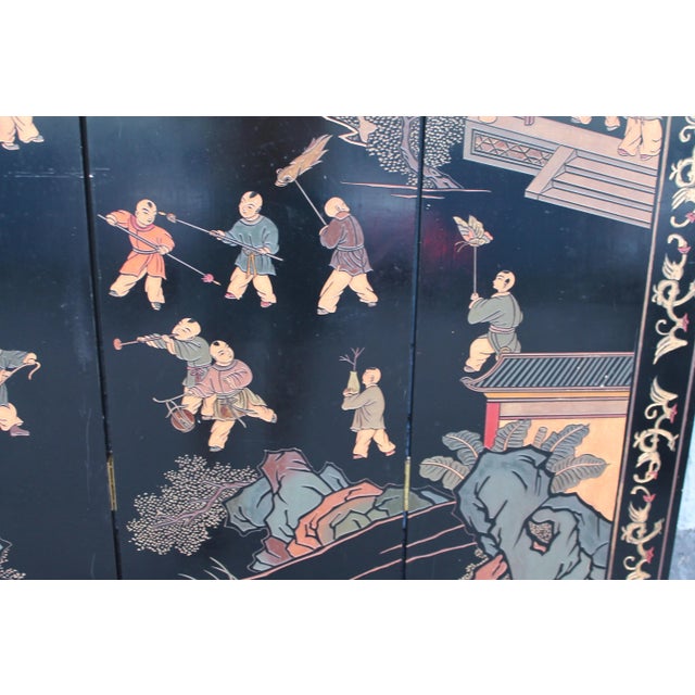 Chinoiserie 1940 Chinese Hollywood Regency 4-Panel Chinoiserie Room Divider Screen For Sale - Image 3 of 6