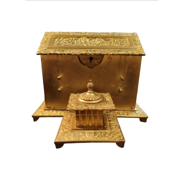Late 19th Century Ornate French Repousse Gilt Bronze Letterbox Inkstand For Sale In Atlanta - Image 6 of 12