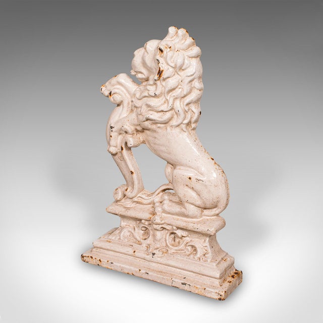 Victorian Antique Heraldic Lion Doorstop, English, Cast Iron Door Keeper, Victorian, 1890 For Sale - Image 3 of 9