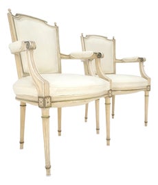 Example of Directors Chairs