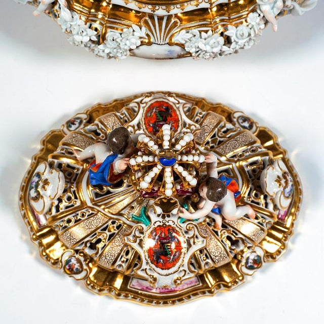 Lidded Crown Tureen Meissen by Maria Josepha for Meissen Drüselkästchen, Austria For Sale - Image 13 of 16