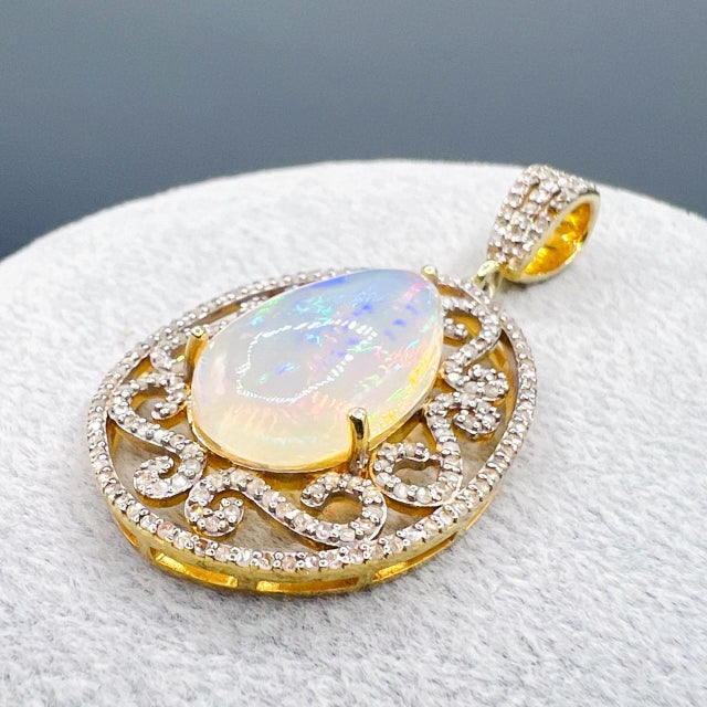 Vintage Art Deco Style Pear Opal and Diamond Teardrop Statement Pendant in Gilded 925 Silver, 1980s For Sale - Image 10 of 15