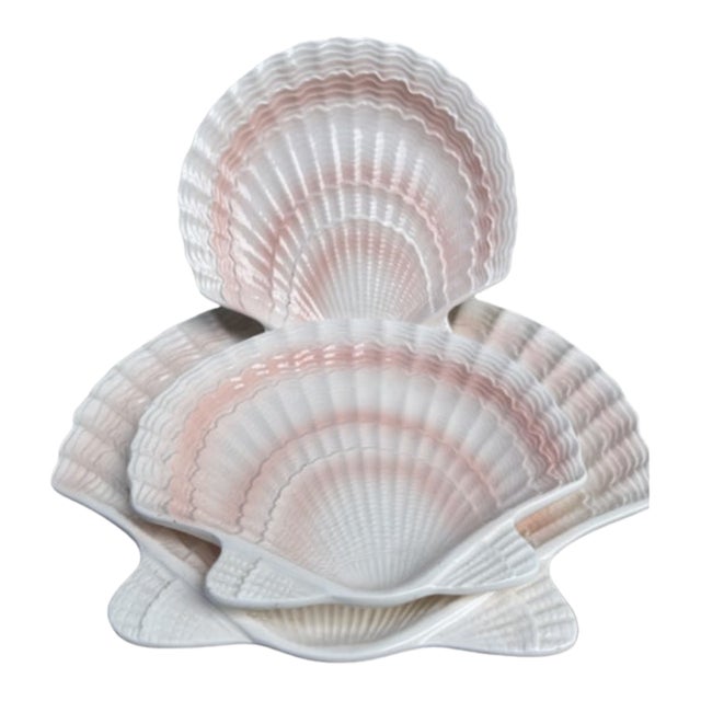 Vintage Otagiri Japanese Ceramic Scallop Shell Dish Set — Blush & White, Set of 3 For Sale